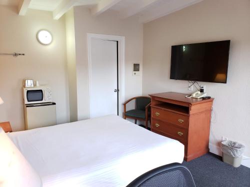 Room image 3