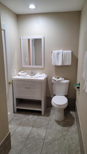 Room image 4